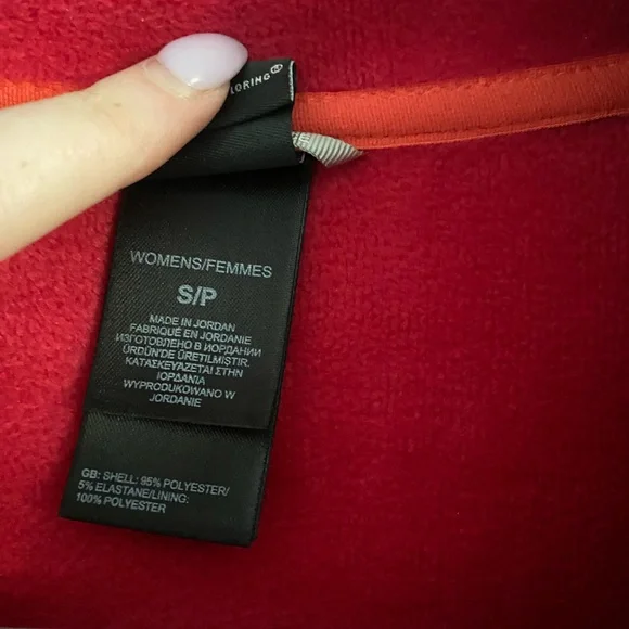 The North Face Red Full-Zip Jacket - Picture 3 of 4